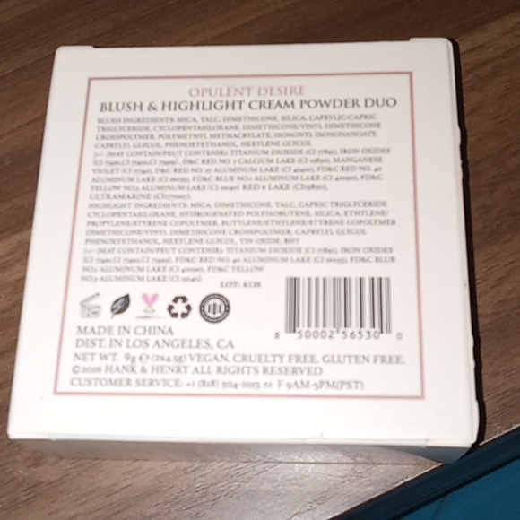 Hank & Henry- Lust & Lush Cream Powder Duo - Picture 3 of 3